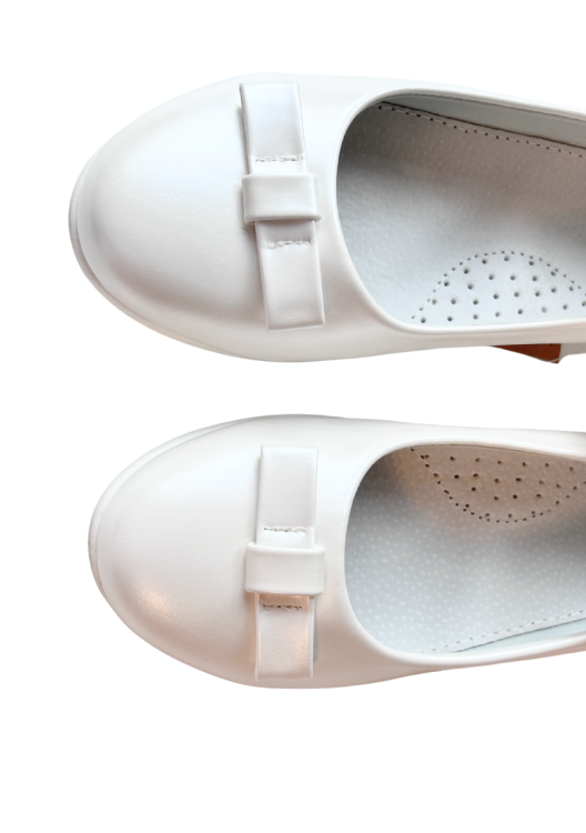 Buty kremowe komunijne baleriny