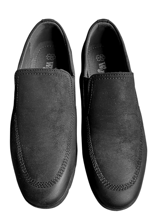 Buty wsuwane komunijne czarne