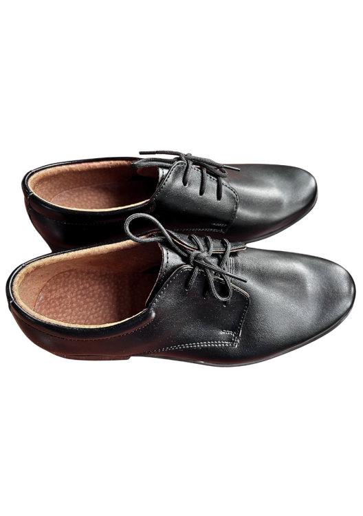 Buty komunijne czarne skórzane