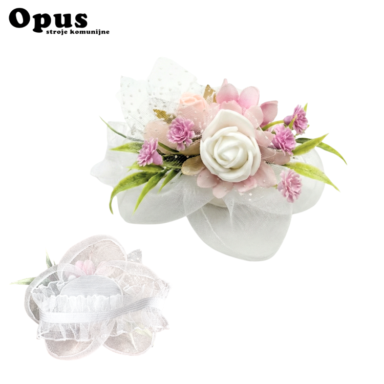 Bransoletka komunijna biało- różowe kwiaty