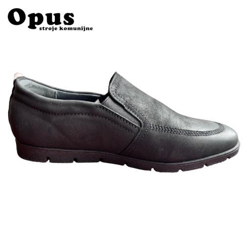 Buty wsuwane komunijne czarne