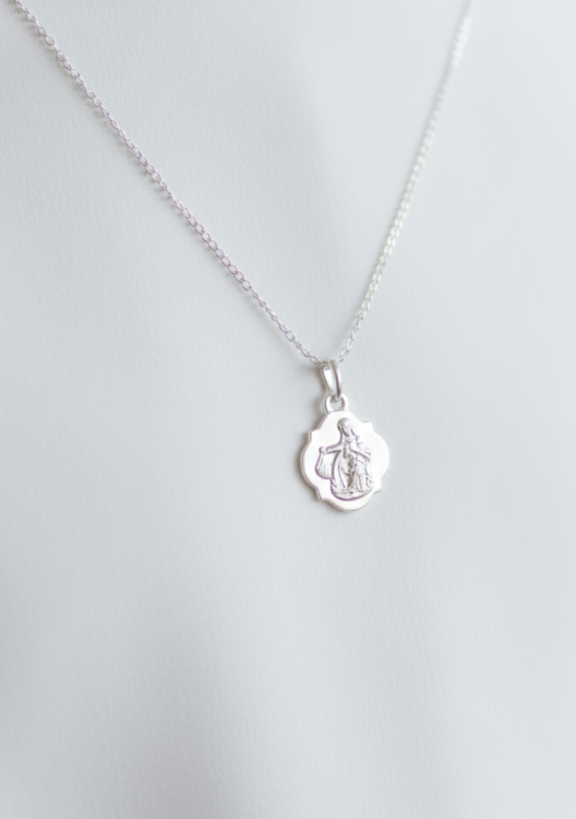 medalik komunijny  srebrny m03.png